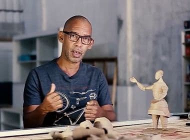 Projeto 'As Divindades de papelão' apresenta técnica de arte-reciclagem