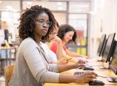 Universidades e TVs públicas do Nordeste lançam programa 'Univerciência'