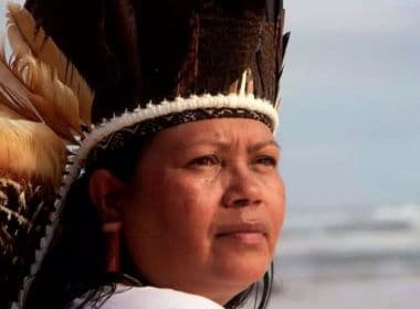 Mestra indígena Nádia Akawã partilha histórias e conhecimentos em bate-papo virtual