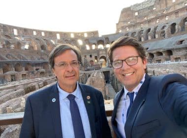 Mario Frias e Gilson Machado brigam por poder durante reunião com Bolsonaro