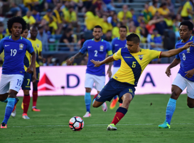 Com gol equatoriano anulado, Brasil empata na estreia da Copa América 