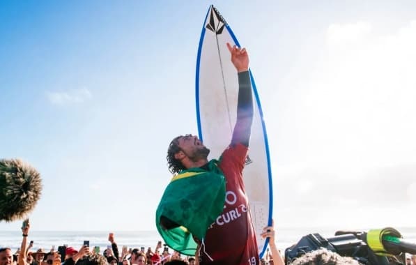 "Me perguntava quando ia viver isso", diz João Chianca após conquistar 1º título na elite do surfe