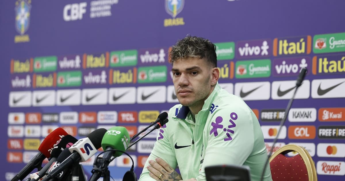 Ederson diz que jogadores da Seleção Brasileira masculina conversam sobre Carlo Ancelotti