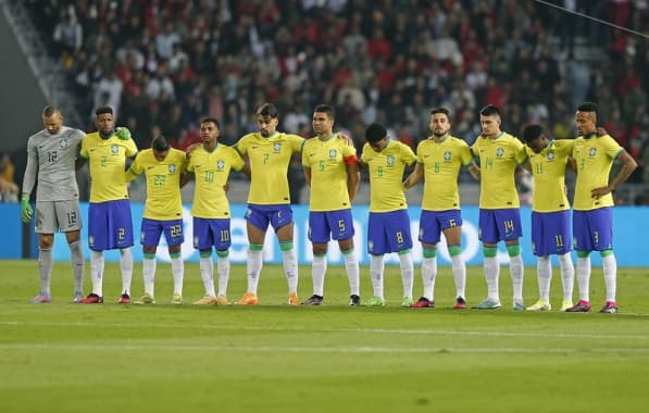 "Experiência incrível jogar ao lado dos meus ídolos", diz Andrey Santos após estreia pela Seleção Brasileira