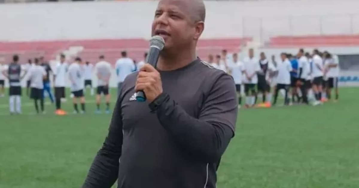 Marcelinho carioca fala em evento de futebol