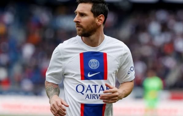 Messi é suspenso pelo PSG após viagem à Arábia Saudita 
