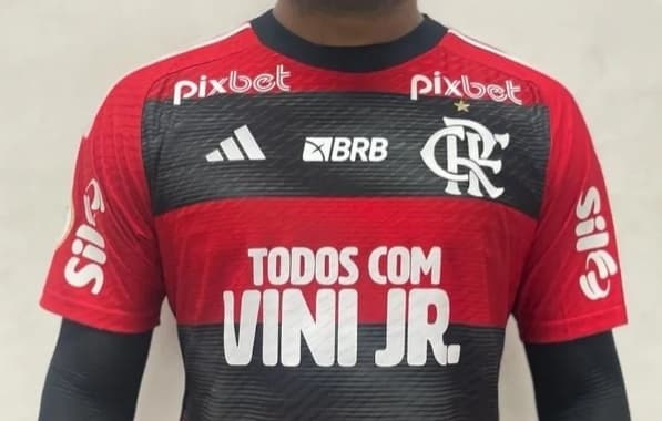 Flamengo fará ações de apoio a Vinicius Junior e camisa terá mensagem no espaço do patrocinador