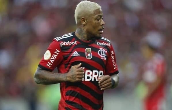 Após declaração de Sampaoli, advogada diz que Marinho cumprirá contrato com o Flamengo