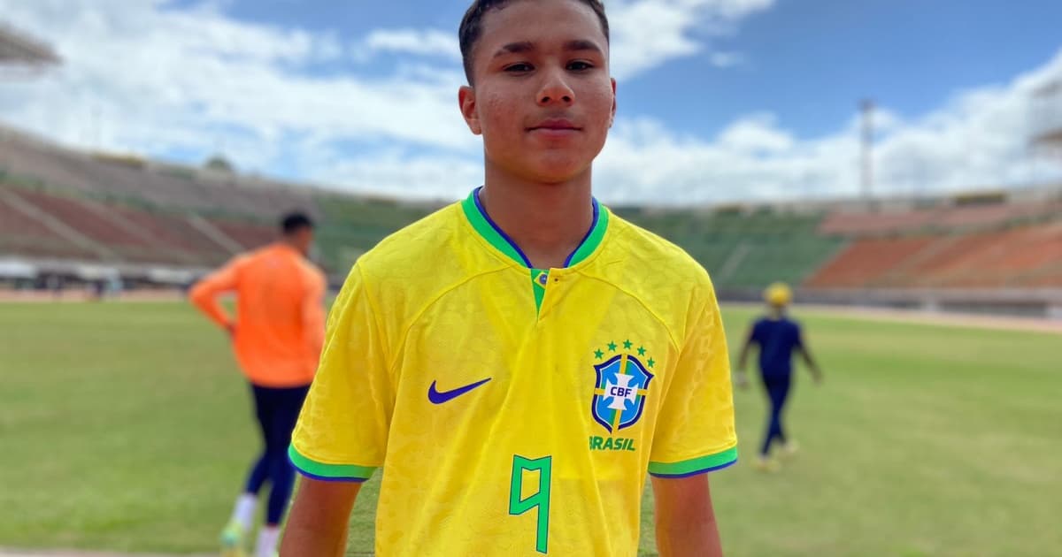 Davi Alves é o atacante da seleção brasileira sub-15