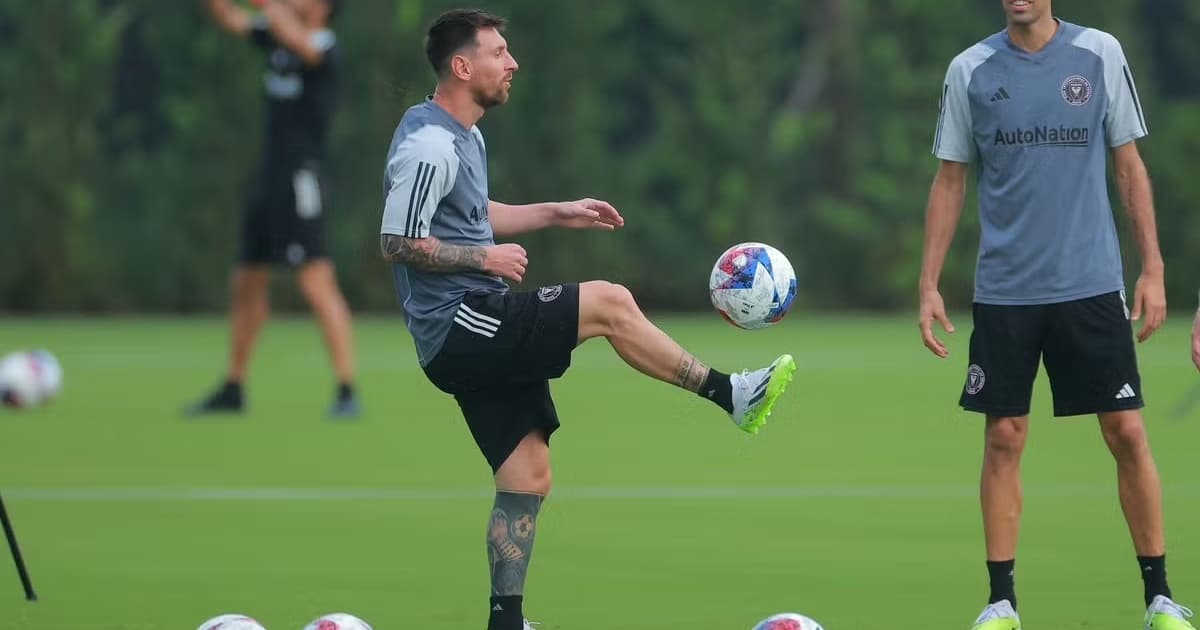 O argentino Lionel Messi pode fazer a sua estreia pelo Inter Miami, dos Estados Unidos, nesta sexta-feira (21)