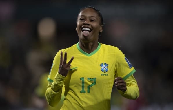 Ary Borges celebra os 3 gols da goleada do Brasil na estreia da Copa: "Nem nos meus melhores sonhos"