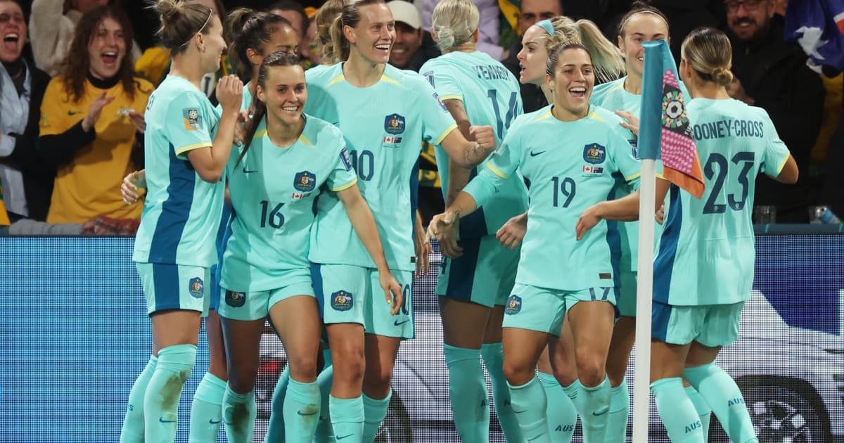 Austrália goleia o Canadá e se classifica em 1º no Grupo B da Copa Feminina; Nigéria avança em 2º