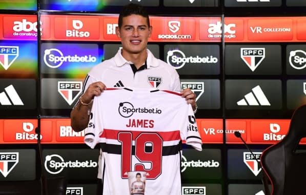 "Cheguei a um futebol muito competitivo", diz James Rodríguez em apresentação no São Paulo 