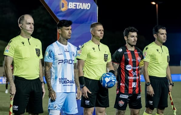 Após bater o Vitória, volante elogia o Londrina: "Time jogou e marcou muito bem"