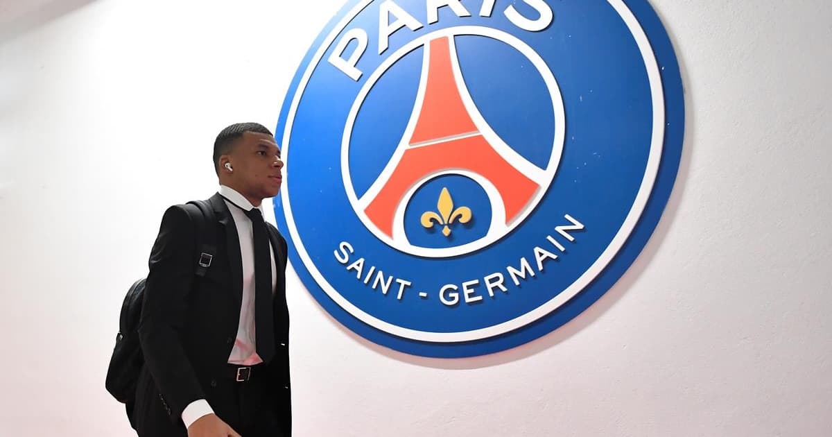 Mbappé recusa proposta de renovação do PSG com multa rescisória de R$ 1 bilhão
