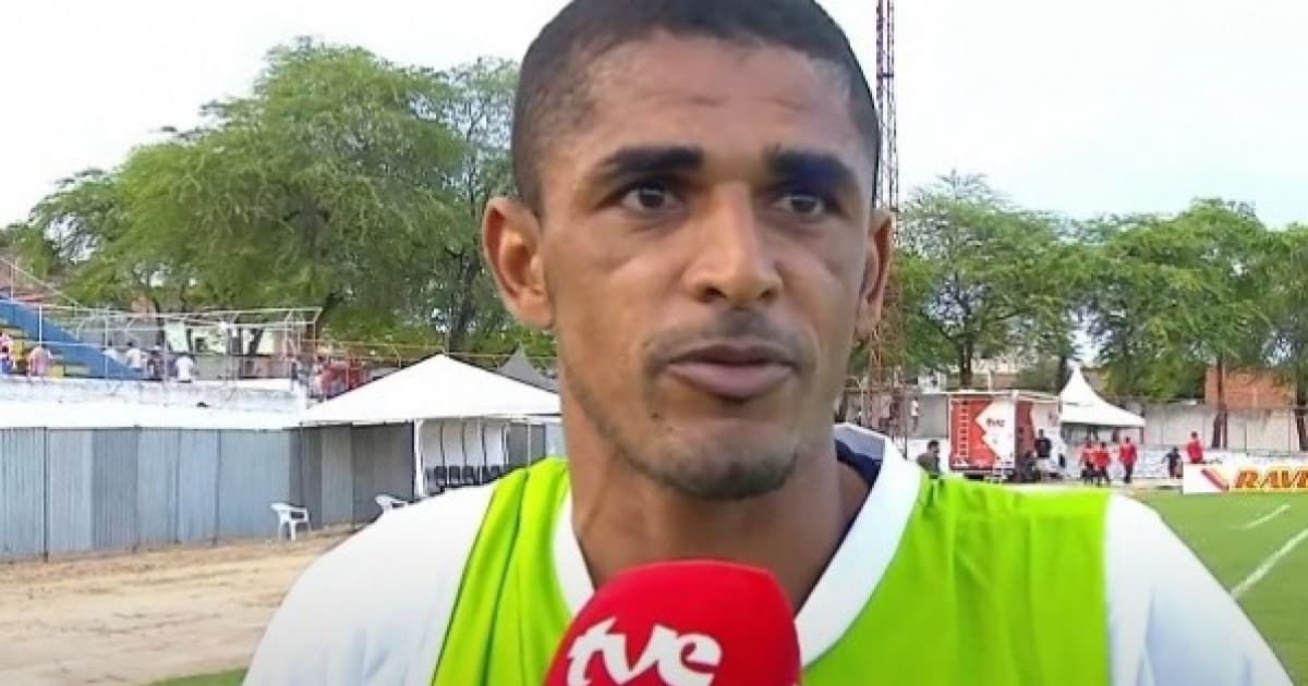 No Bahia de Feira desde 2018, Deon fez 123 jogos com a camisa do Tremendão 