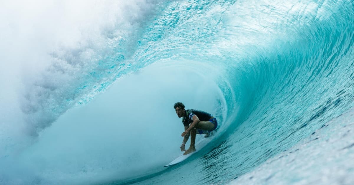 Surfe: João Chianca garante vaga em Paris 2024; Brasil ainda pode ter mais um represente