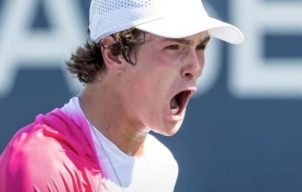 João Fonseca vira número 1 do mundo após vencer US Open juvenil