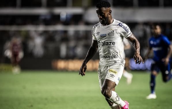 Desfalque no Santos: Lesão tira Mendoza do reencontro com o Bahia na Arena Fonte Nova