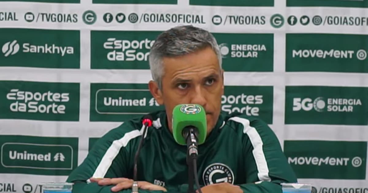 Após empate com o Botafogo, técnico elogia espírito coletivo do Goiás e diz que faltou uma "pontinha de sorte"