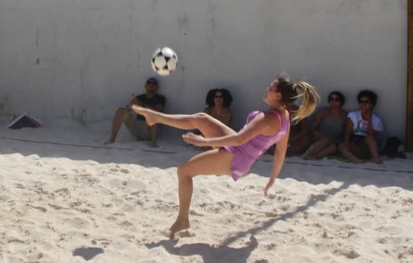 Salvador sedia segunda etapa do Campeonato FutWoman, evento de futevôlei feminino