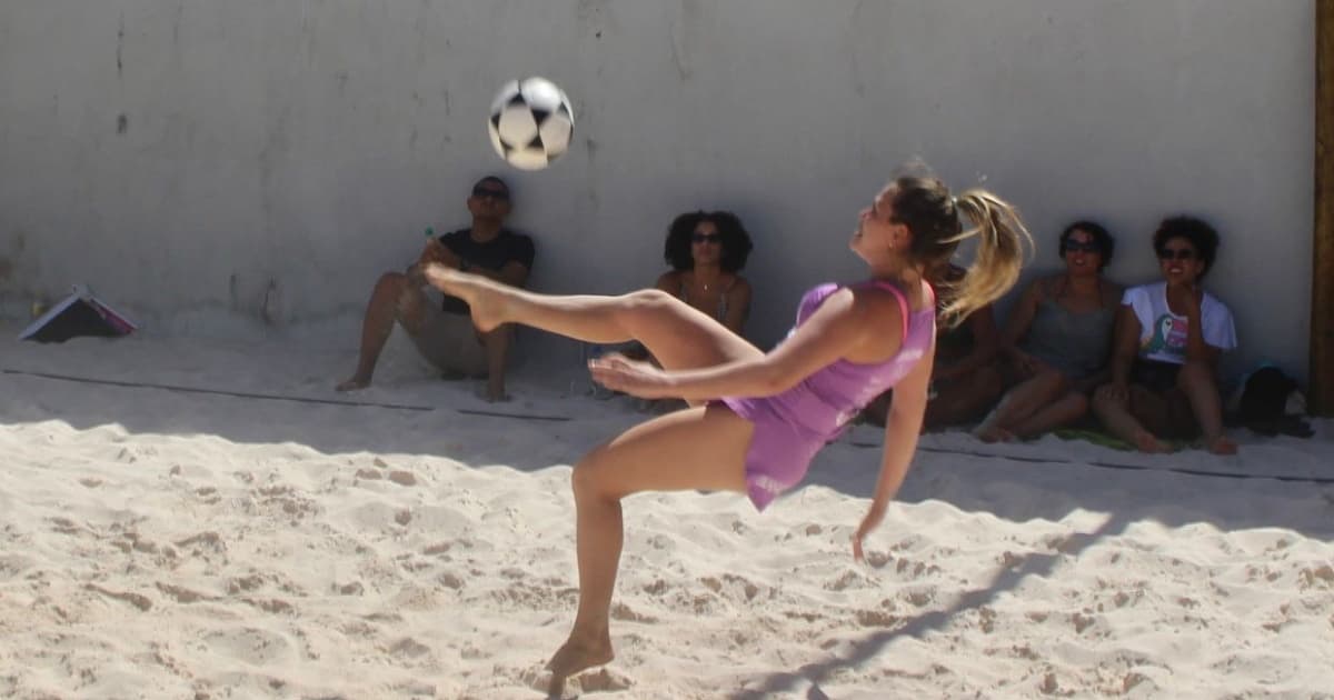 Salvador sedia segunda etapa do Campeonato FutWoman, evento de futevôlei feminino