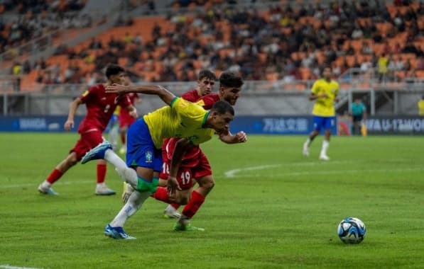 Brasil leva virada do Irã e estreia com derrota na Copa do Mundo Sub-17