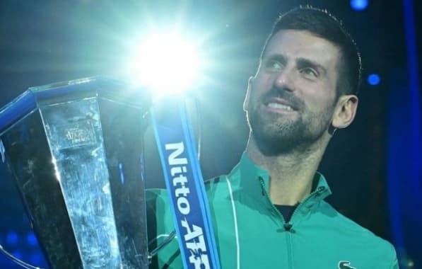 Djokovic celebra 400 semanas como 1° do ranking e projeta 'Golden Slam' em 2024