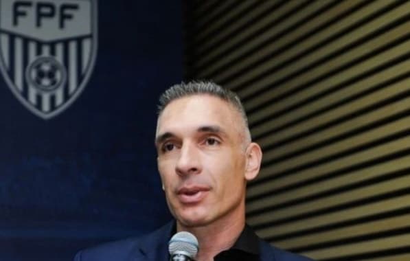 Ex-goleiro, Fernando Prass será CEO do futebol do América-MG, diz rádio 