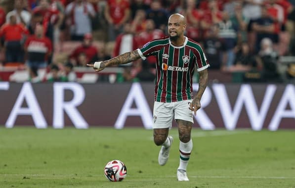 Felipe Melo critica jornal inglês que comparou Fluminense com time de aposentados: "Idiotas"