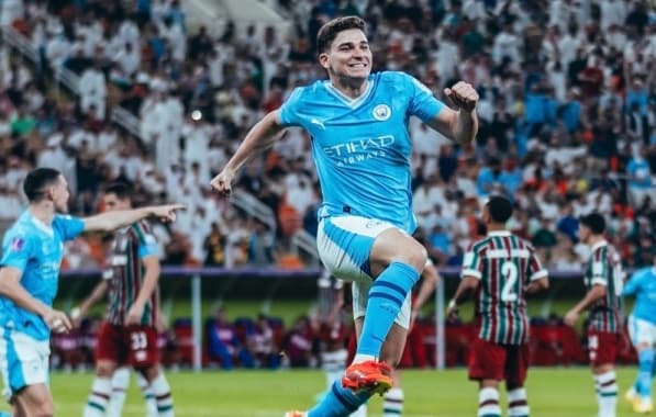 Com gol aos 40 segundos, City goleia o Fluminense e conquista o Mundial de Clubes