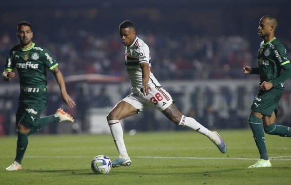 Por versatilidade tática, Abel Ferreira pede ao Palmeiras a contratação de Caio Paulista