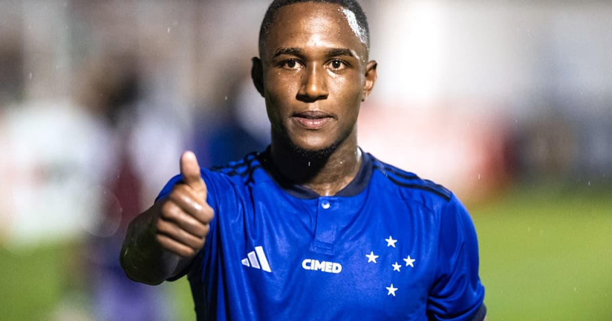 Sobrevivente da tragédia do Ninho do Urubu marca gol da vitória do Cruzeiro na estreia do Mineiro