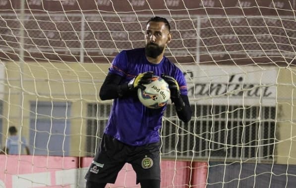 Goleiro da Juazeirense valoriza empate contra o Itabuna: "Ponto válido que nos manteve no G-4"