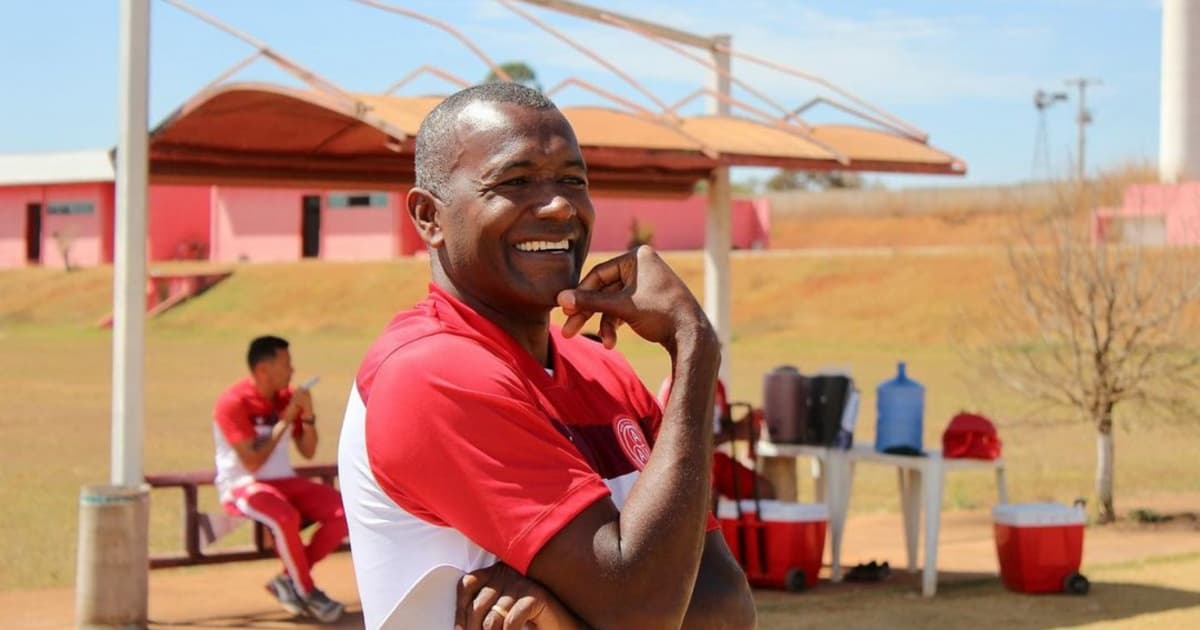 Atlético de Alagoinhas demite técnico Zé Carlos; Auxiliar técnico assume o comando