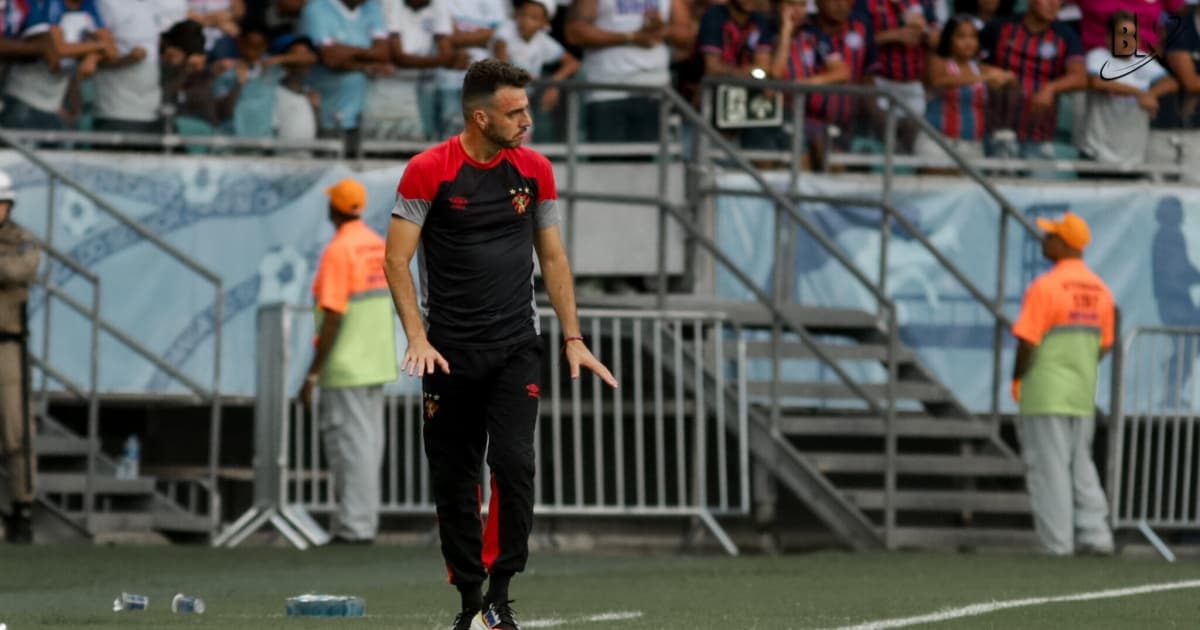 Técnico do Sport lamenta gol sofrido no último minuto na derrota para o Bahia: "Um golpe"