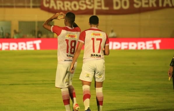 Volante celebra vitória da Juazeirense na Copa do Nordeste: "Três pontos importantíssimos na caminhada"