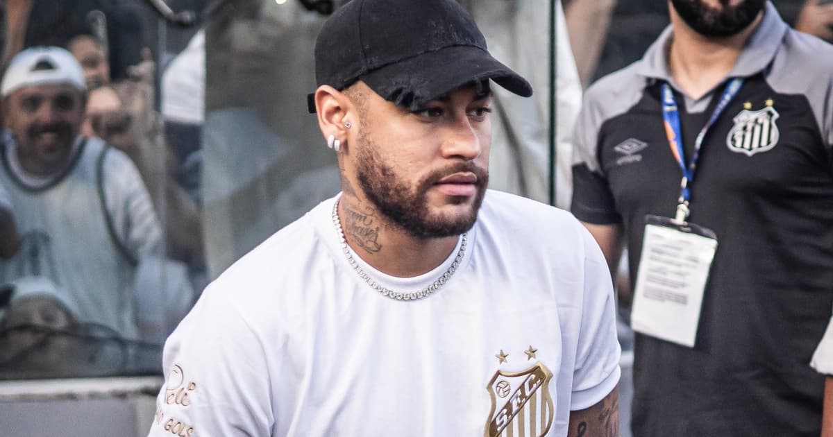 Jornal da Espanha levanta possibilidade de Neymar comprar o Santos