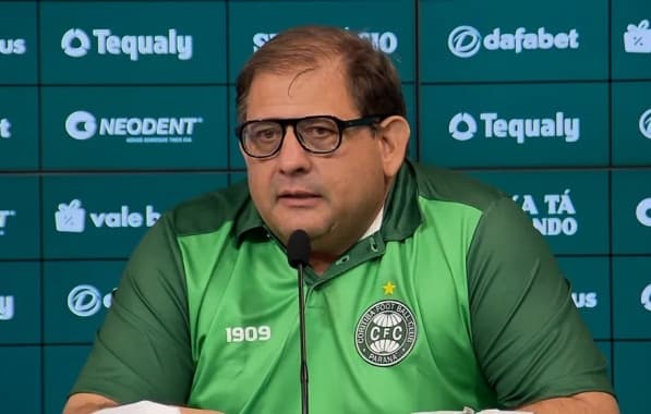 Coritiba demite o técnico Guto Ferreira após derrota para o Sport