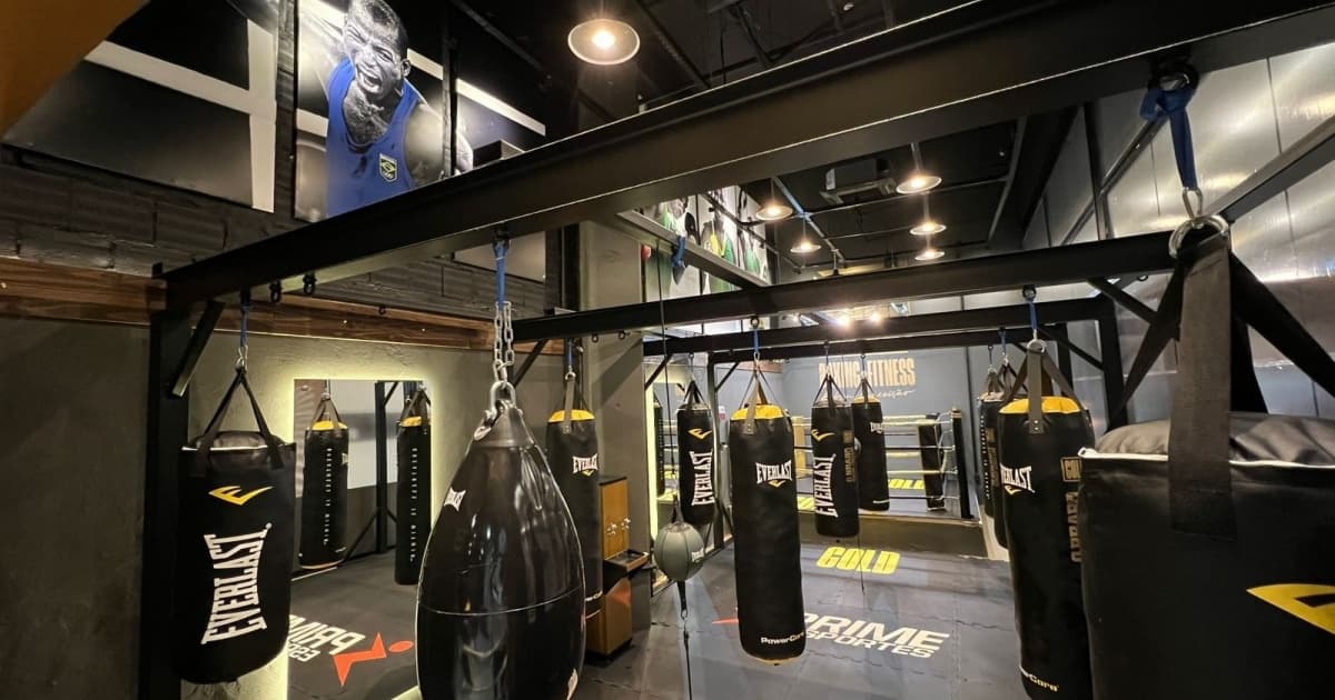 Robson Conceição inaugura academia de boxe em Lauro de Freitas