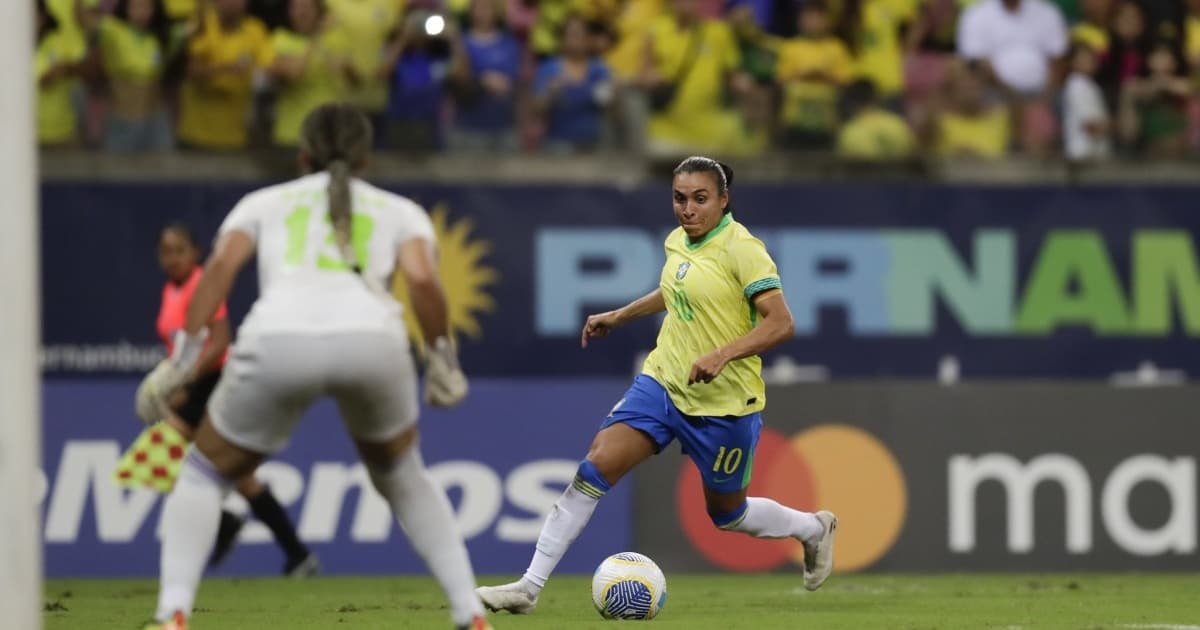 Destaque da goleada sobre a Jamaica, Marta cita brilho nos olhos em defender o Brasil: "Primordial"
