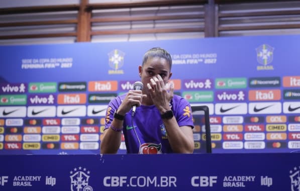 VÍDEO: Rafaelle vai às lágrimas ao falar sobre chance de jogar em Salvador com a Seleção Feminina