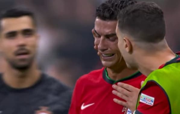 CR7 chora em campo após perder pênalti, mas Portugal bate Eslovênia e avança na Eurocopa