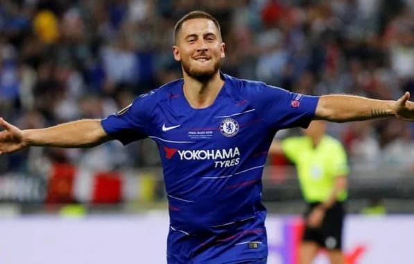 Hazard se torna modelo e guia turístico do Chelsea; entenda