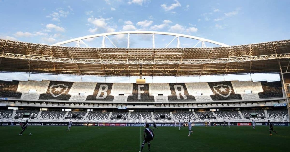 Vasco e Santos jogaram diante de um Engenhão vazio, com portões fechados 