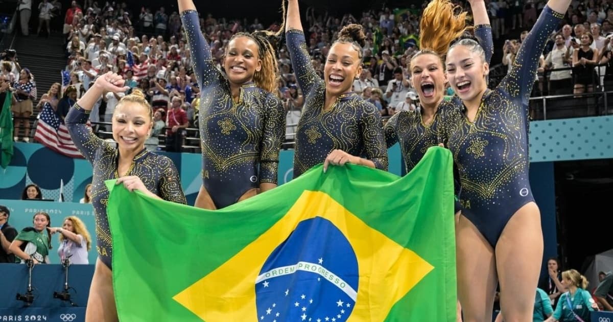 Rebeca Andrade atuando nas Olimpíadas de Paris 2024