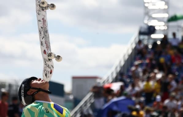 Paris-2024: Augusto Akio, o Japinha, conquista medalha de bronze no skate park