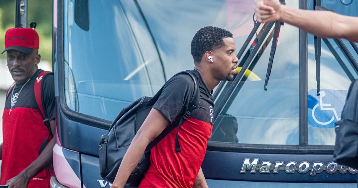 Recuperado de lesão, Iury Castilho é relacionado para o jogo do Vitória