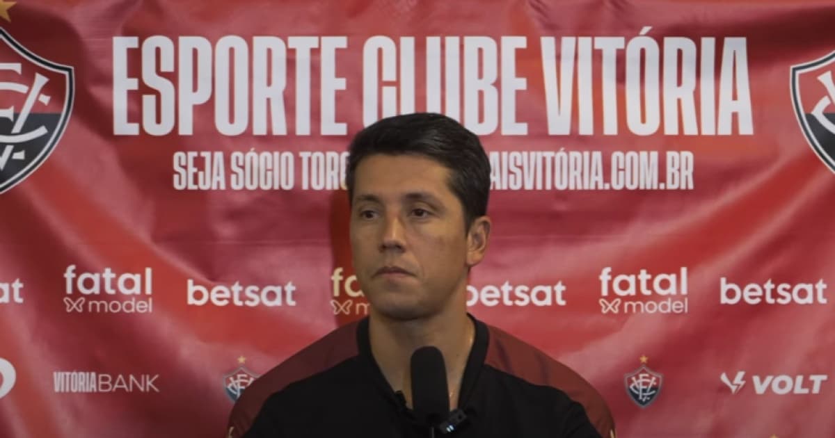 Thiago Carpini comenta afastamentos de Dudu e Rodrigo Andrade: "Página virada"