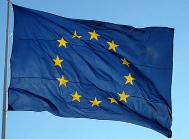 Permanência na UE pode ser fechada em fevereiro, diz ministro britânico